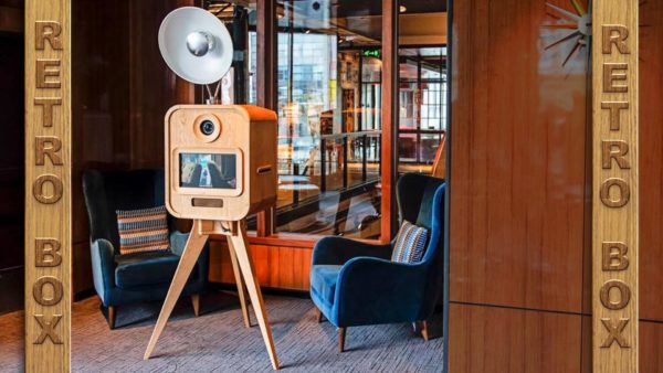 retro booth 1920x1080 4