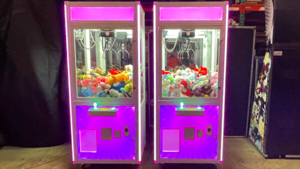 LED Claw machine