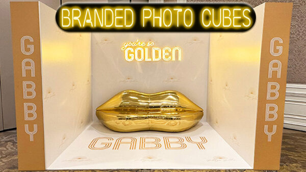 BRANDED PHOTO BOOTH EXPERIENCE BUTTON