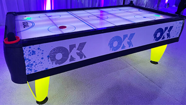 Kravis 12 10 22 game wraps air hockey