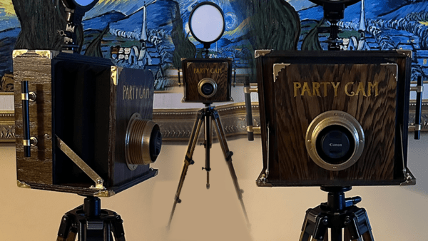 Retro Roamer Roaming Photo Booth