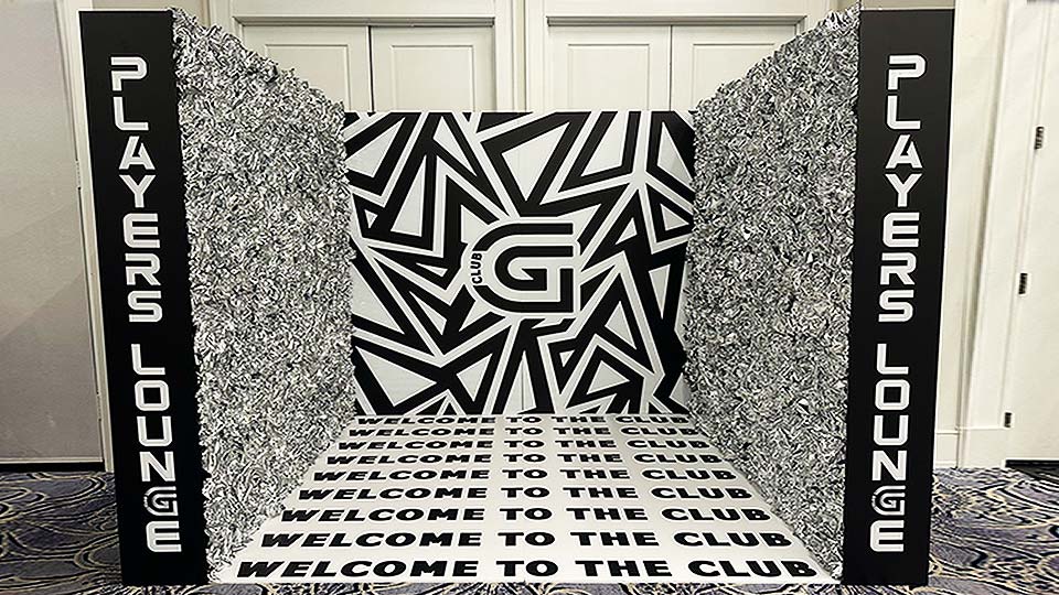 Black & White themed custom photo box enclosure in Miami florida