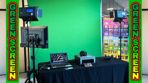 GREEN SCREEN